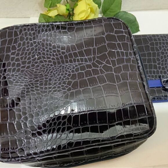 NEW Senegence Faux Alligator Embossed Zip Travel Makeup Bag and matching mirror - Picture 4 of 9